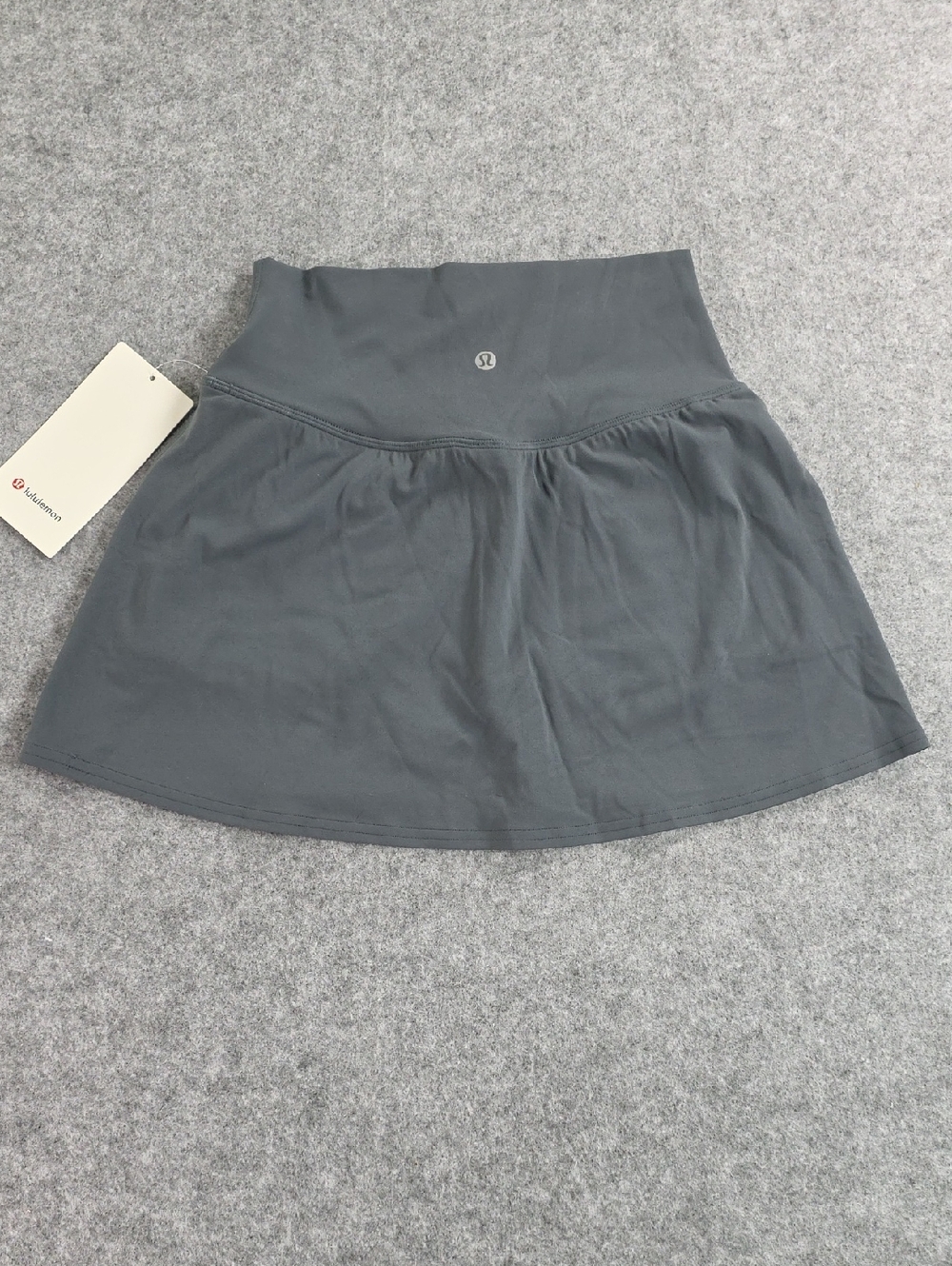 NWT lululemon Align Charcoal Gray High Rise Athletic Skirt Size 6 OLBL Liner - Picture 4 of 4